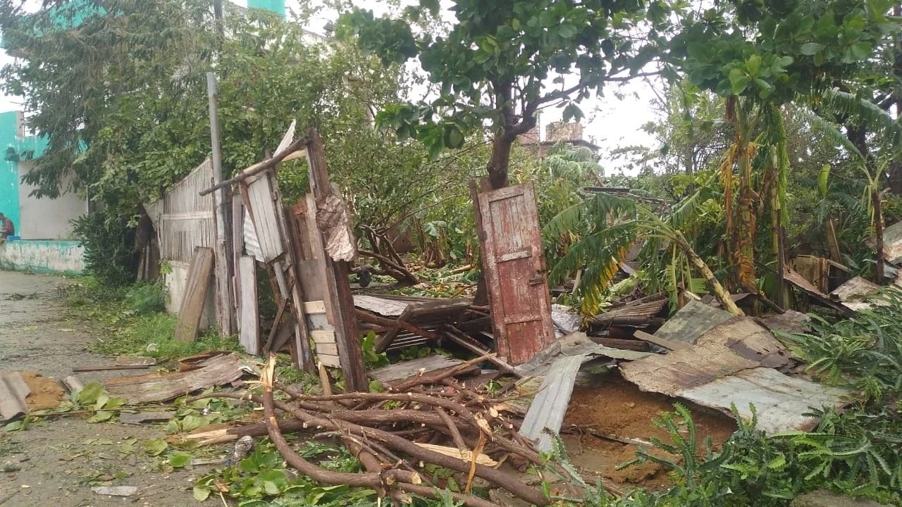 Una vivienda destruida por el huracán Melissa en Santiago de Cuba.