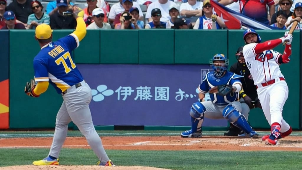 Momento del partido entre Cuba y Colombia en el Clásico Mundial de Béisbol.