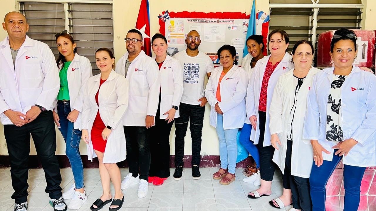 Médicos cubanos en Guatemala.