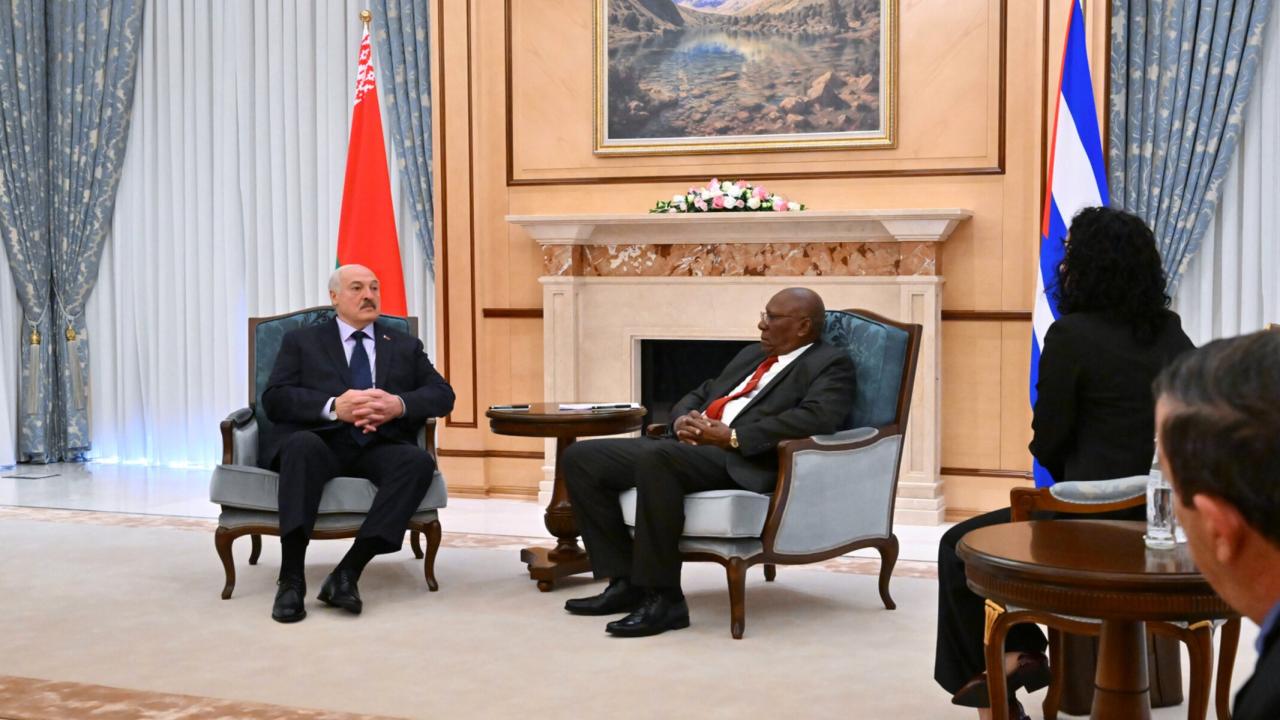 Reunión entre Lukashenko y Valdés Mesa.