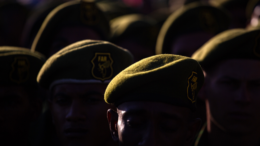 Militares en el acto en apoyo a Raúl castro el viernes en La Habana.