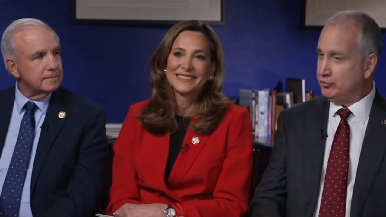 Los congresistas cubanoamericanos Carlos Giménez, María Elvira Salazar y Mario Díaz-Balart 