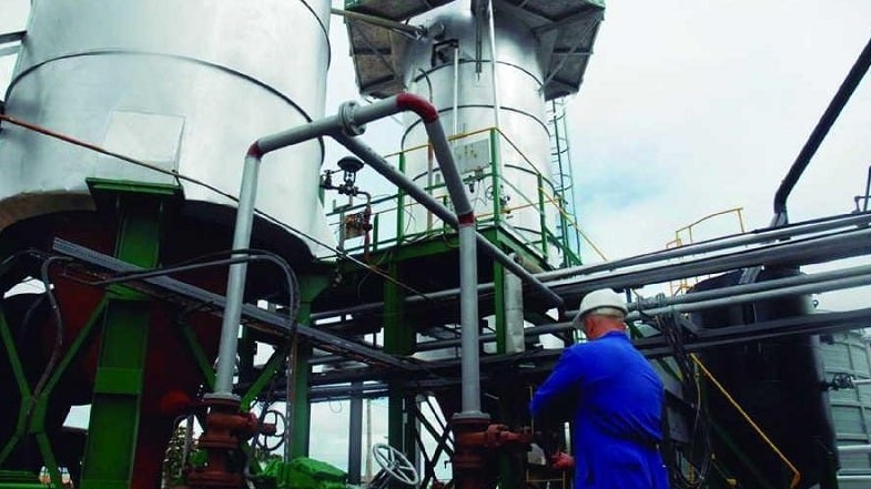 Refinería Sergio Soto, de Cabaiguán.