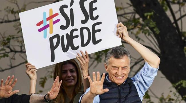 Mauricio Macri en campaña electoral. (AFP)