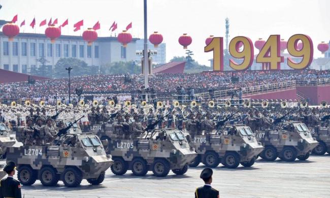 Desfile por el aniversario 70 del régimen chino.