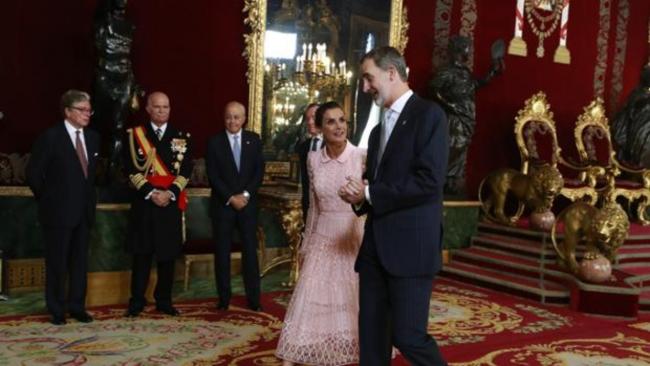 Felipe VI y Letizia en una recepción oficial.
