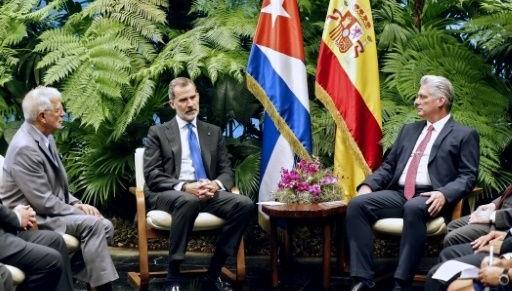 Encuentro de Felipe VI y Díaz-Canel.
