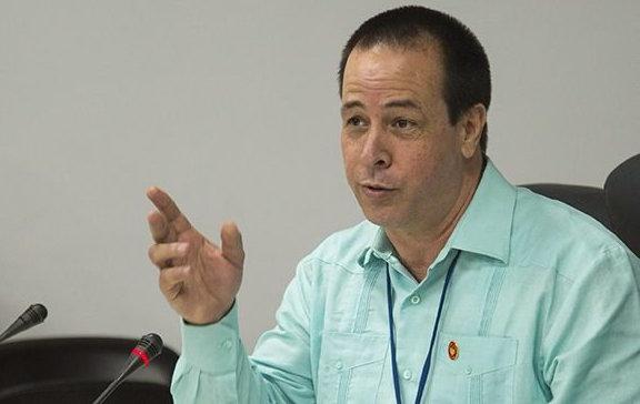 El ministro cubano de Salud Pública, José Ángel Portal