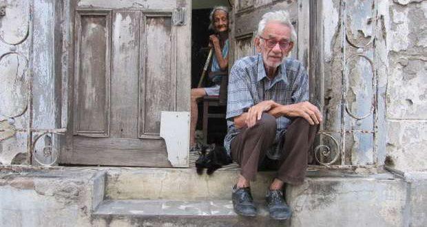 Ancianos cubanos.