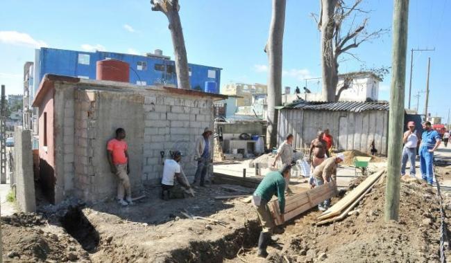 Construcción de viviendas en Cuba.