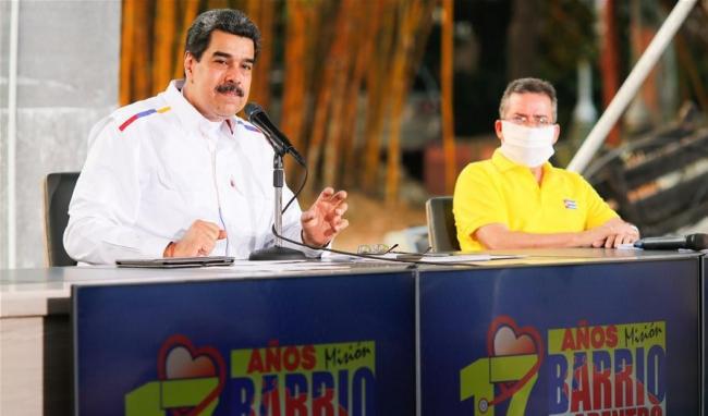 Maduro en la celebración de los 17 años de Barrio Adentro.