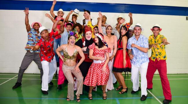 Integrantes de Big Kid Circus de Cuba