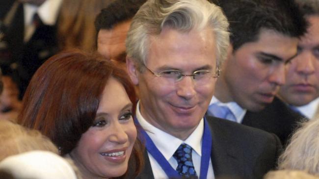 Baltasar Garzón, junto a Cristina Fernández de Kirchner.
