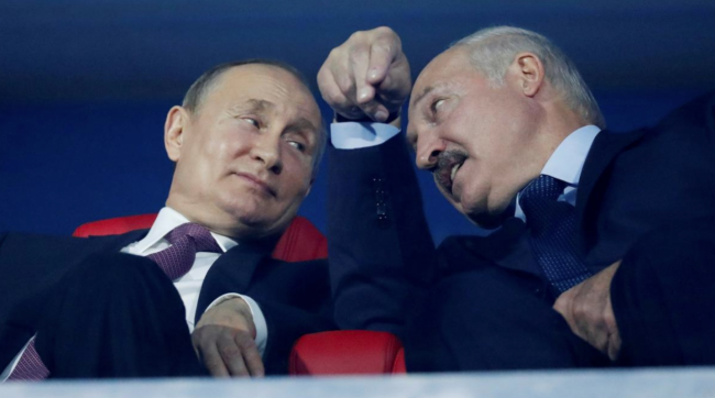 Vladimir Putin y Alexander Lukashenko.