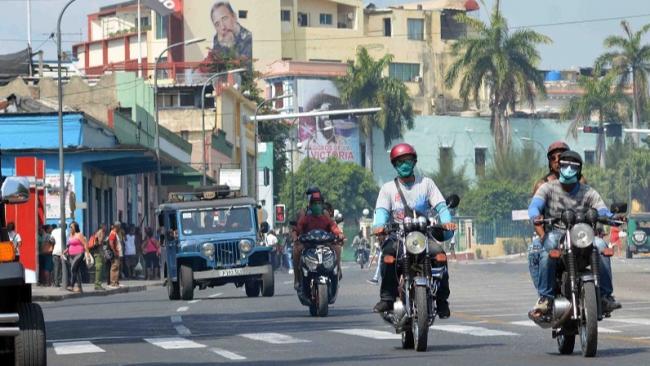 Motos en Santiago de Cuba. 