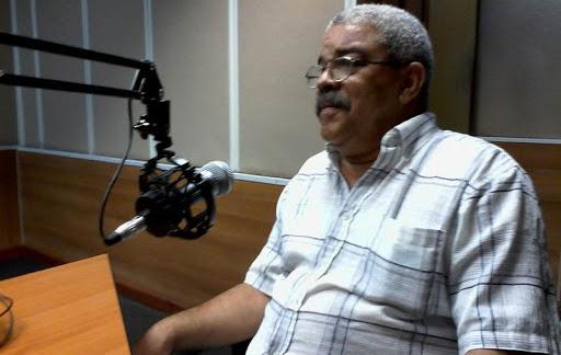 El periodista oficialista Pedro de la Hoz, presidente de la Comisión Aponte.