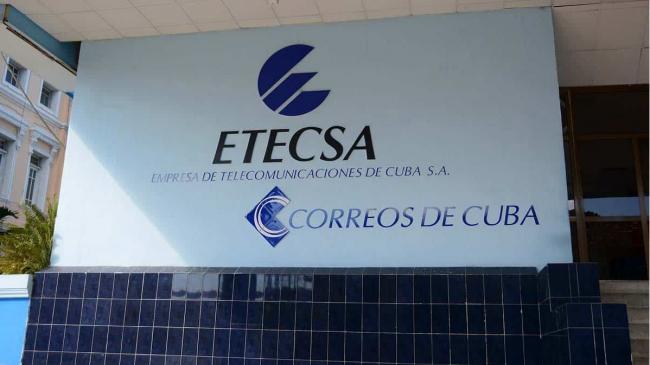 Oficina de ETECSA en La Habana.