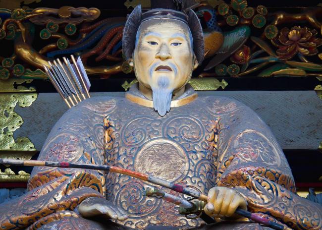 Estatua de Tokugawa Ieyasu, en el templo Tōshō, Nikkō, Japón.