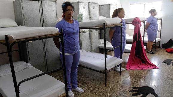 Reclusas en la cárcel de mujeres de La Habana.