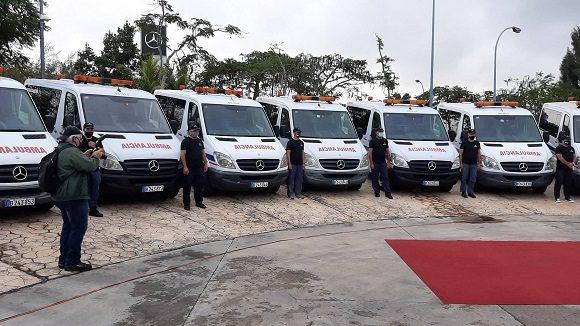 Ambulancias donadas por la Mercedes Benz al Gobierno de Cuba, enero de 2021..