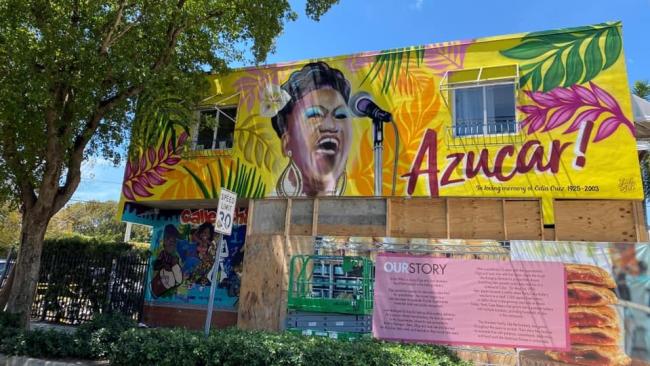 Mural de Celia Cruz en la Calle Ocho de la Pequeña Habana, Miami.