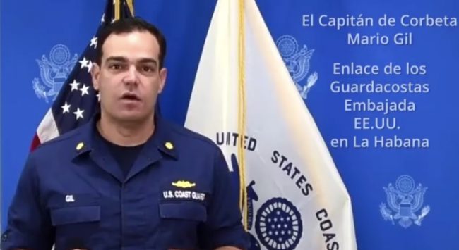 El capitán de Corbeta de EEUU Mario Gil