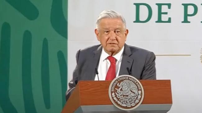 Andrés Manuel López Obrador en una conferencia de prensa.