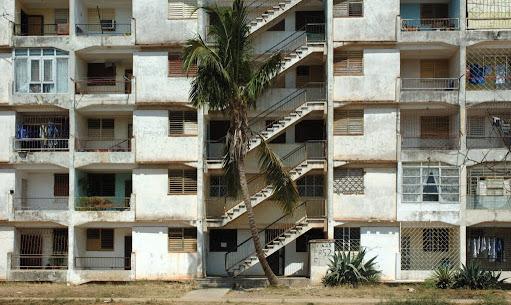 Edificios de Alamar, La Habana. 