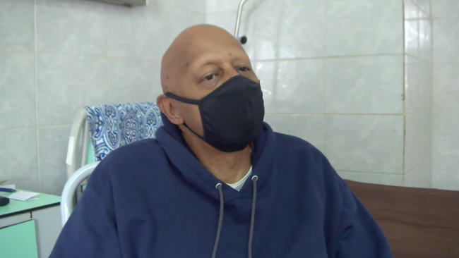 Guillermo "Coco" Fariñas, detenido en un hospital de Santa Clara, Cuba.