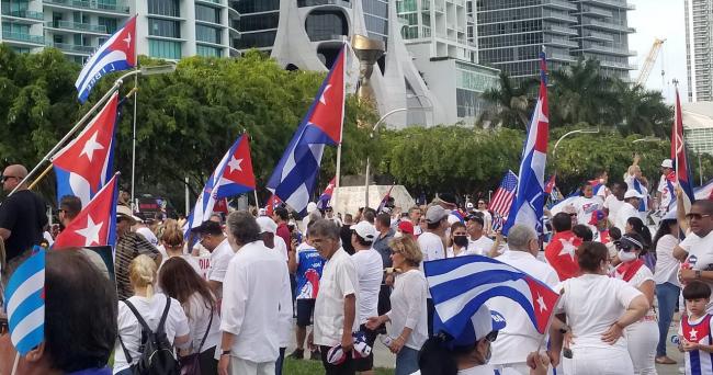 Protesta de cubanos en Miami en apoyo al 15N.