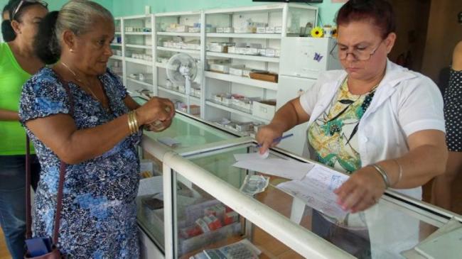 Una farmacia en Cuba.
