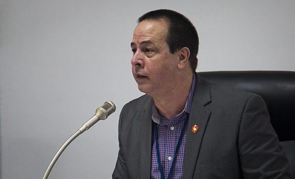 José Angel Portal Miranda, Ministro de Salud Pública de Cuba.