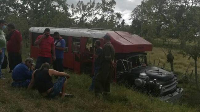 Otro camión en un accidente el pasado diciembre en Camagüey.