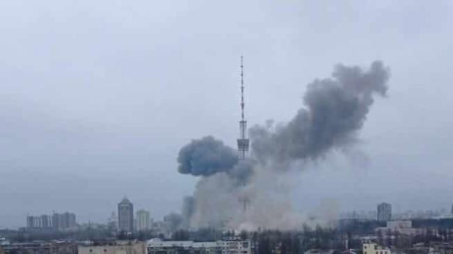 Ataque ruso contra la torre de televisión de Kiev, el miércoles.