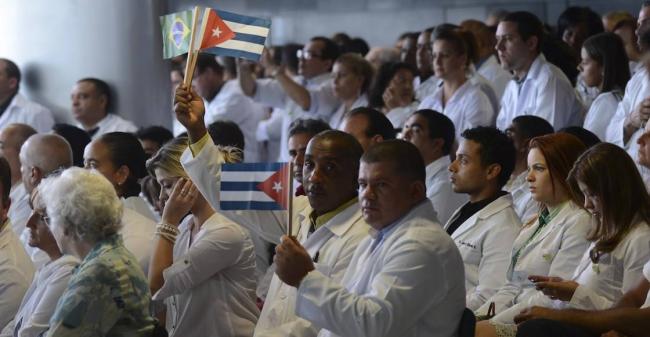 Integrantes de las brigadas médicas exportadas por el Gobierno cubano.