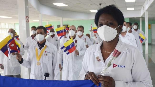 Médicos cubanos exportados a Venezuela.
