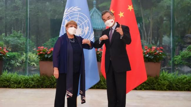 Michelle Bachelet durante su visita a China.