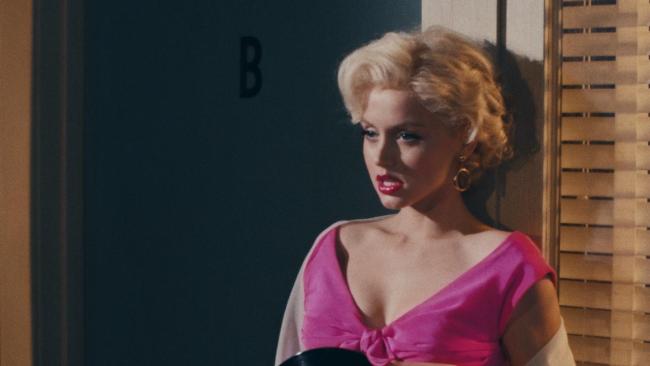 Ana de Armas en el papel de Marilyn Monroe.