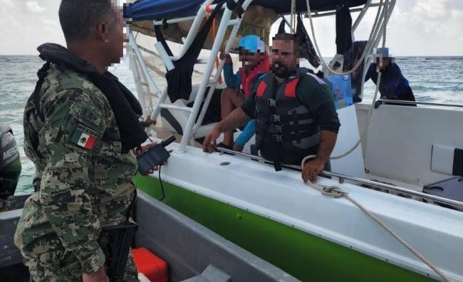 Rescate de cubanos al norte de Yucatán.