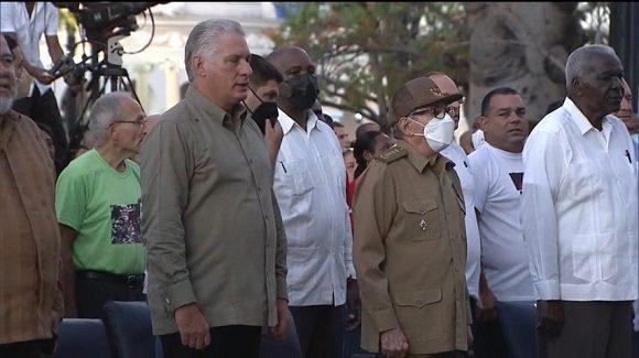 Díaz-Canel y Raúl Castro en acto del régimen en Cienfuegos.