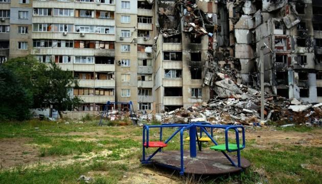 Edificios destruidos por bombardeos en Ucrania.
