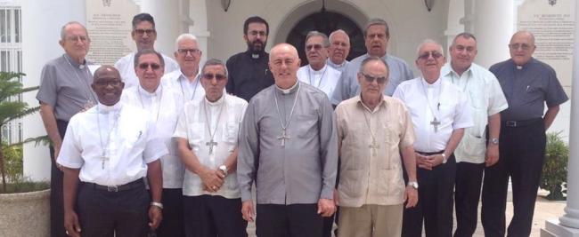 Obispos cubanos.