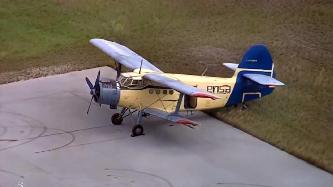 La aeronave en que huyó el piloto cubano en un aeródromo de Florida.