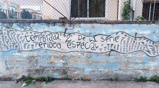 Un grafiti en un muro cubano.