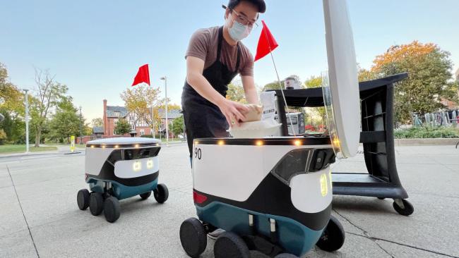 Robots para la entrega a domicilio de Uber Eats.