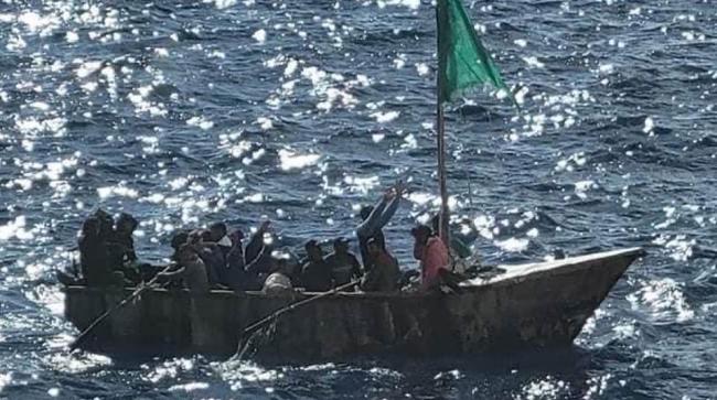 Balseros cubanos rescatados por el crucero de Liberty of the Seas.