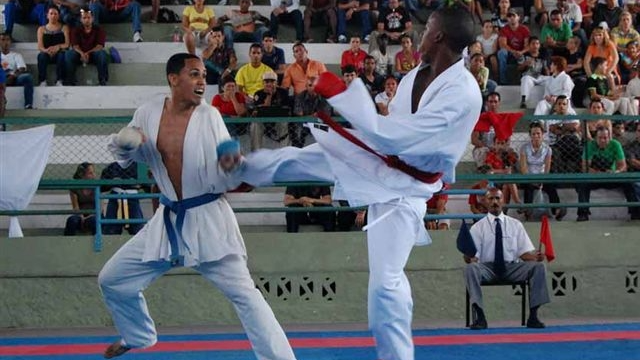 Un combate de karate.