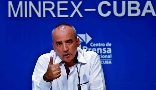 Ernesto Soberón, director de Asuntos Consulares y Cubanos Residentes en el Exterior del MINREX.