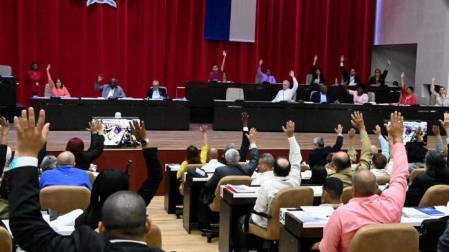 Plenaria de la Asamblea Nacional del Poder Popular con la silla vacía para Fidel Castro.