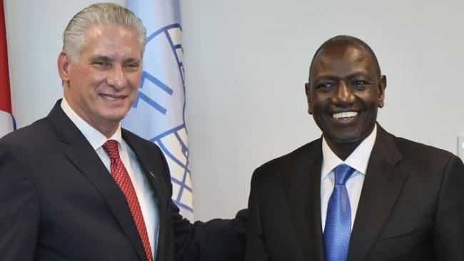 Miguel Díaz-Canel se reúne con el presidente de Kenia, William Samoei Ruto en Nueva York.